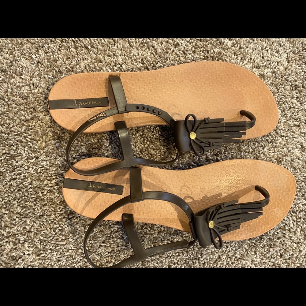 Ipanama sandals